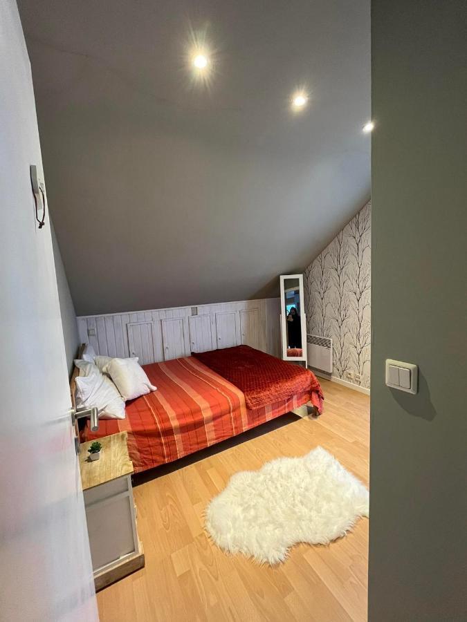 Holiday home Le Grand Marronnier Neuville